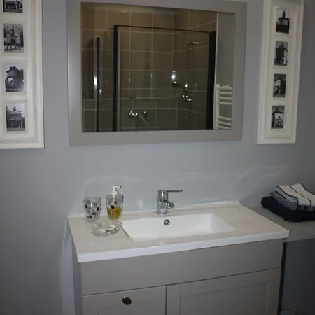 Bed & Breakfast Presbytere De Jonquiere