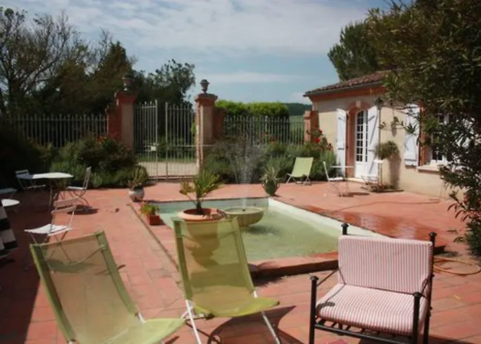 Presbytere De Jonquiere 3* Lavaur (Tarn)